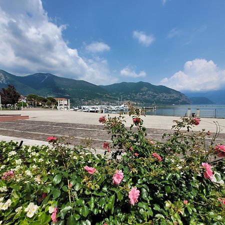 Light On Lake Iseo Клусане Екстер'єр фото